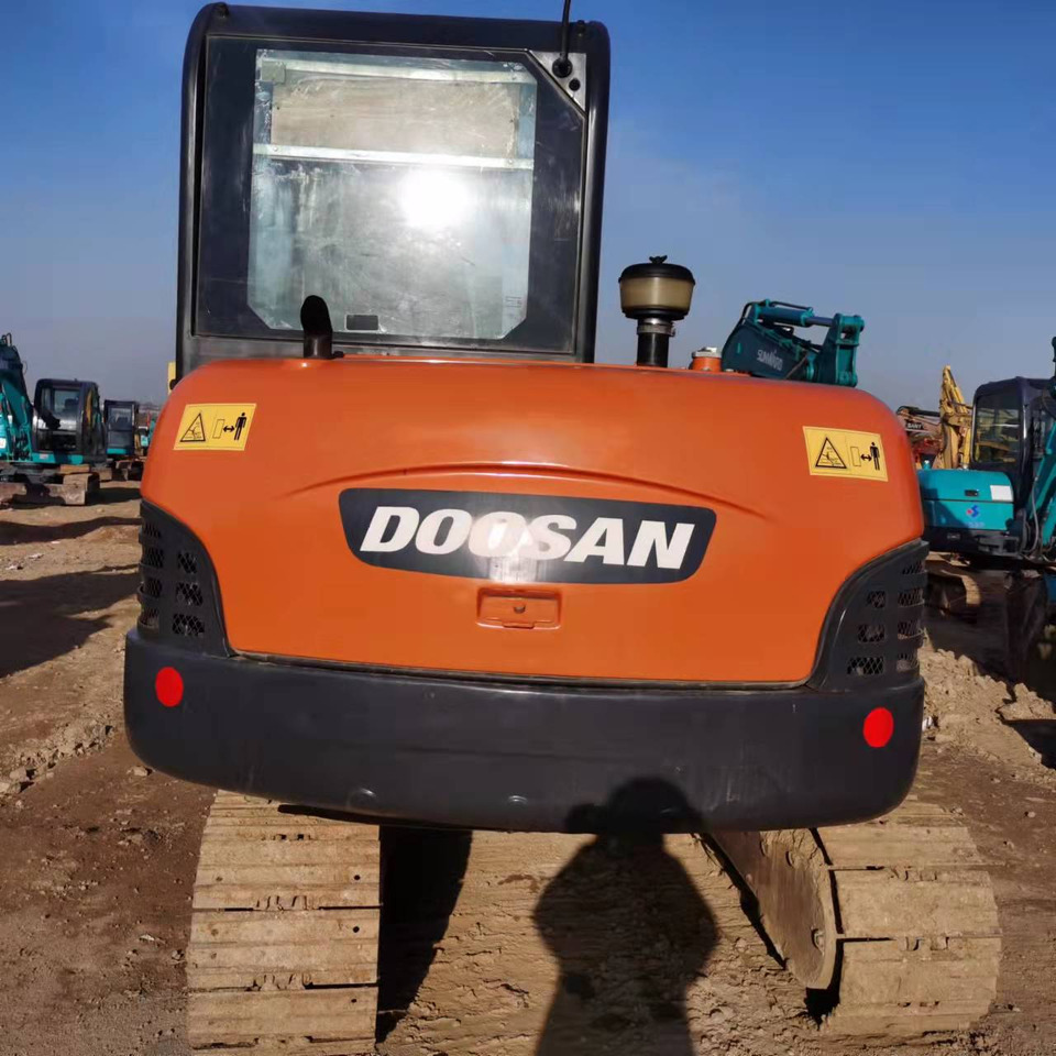 DOOSAN DH60-7 - Crawler excavator: picture 4 DOOSAN DH60-7 - Crawler excavator: picture 4