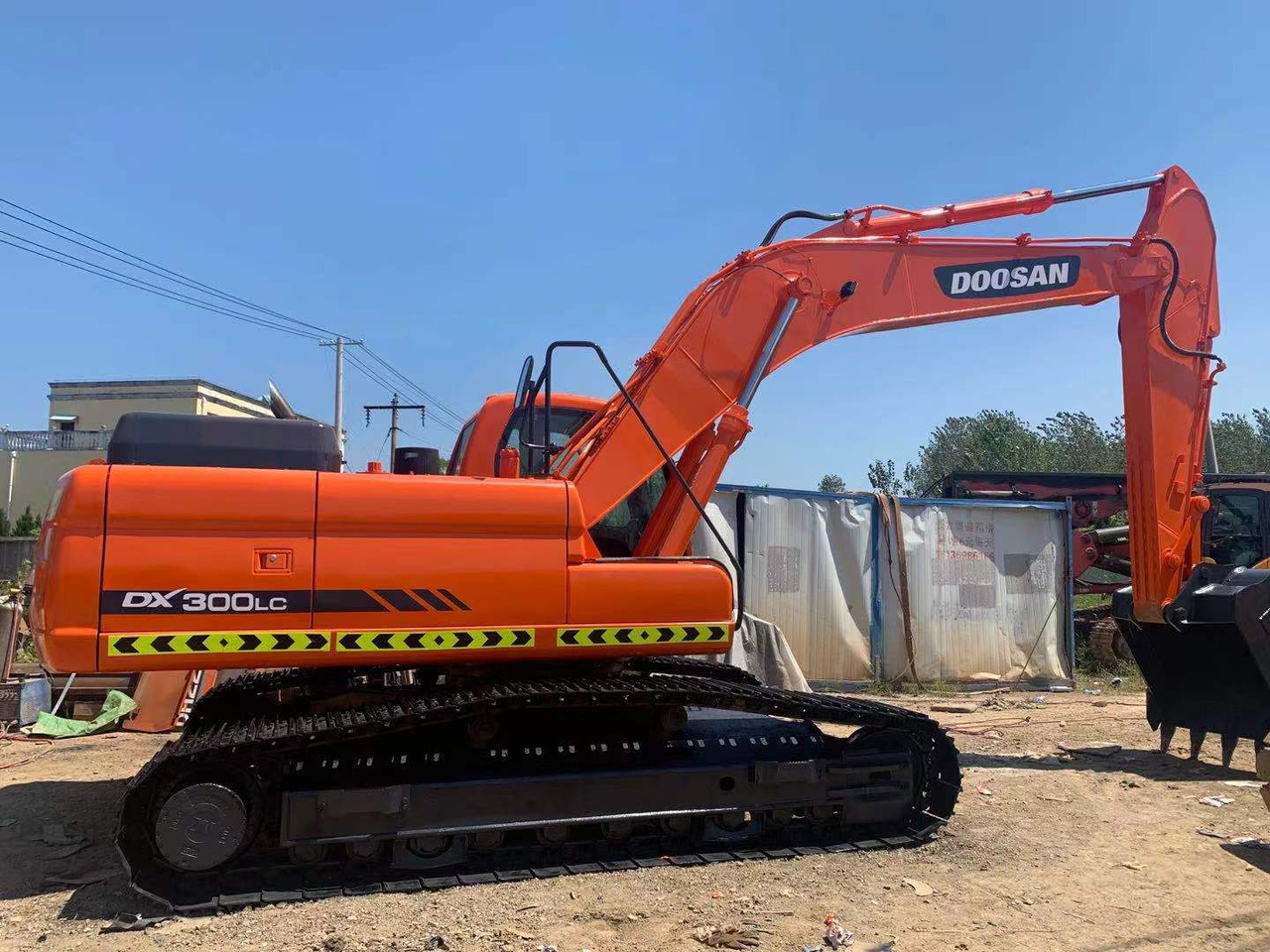 DOOSAN DX300LC - Crawler excavator: picture 1 DOOSAN DX300LC - Crawler excavator: picture 1