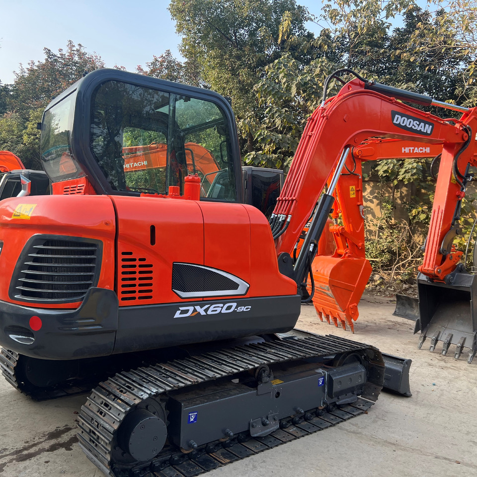 Doosan DX60 Mini - Mini excavator: picture 4 Doosan DX60 Mini - Mini excavator: picture 4