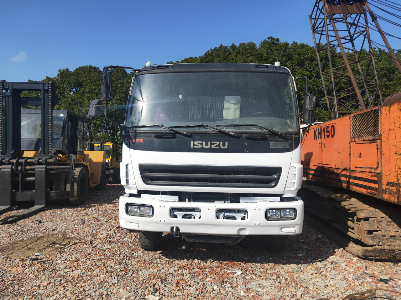 ISUZU 6X4 Great Deal Ready to Ship - Tipper: picture 3 ISUZU 6X4 Great Deal Ready to Ship - Tipper: picture 3