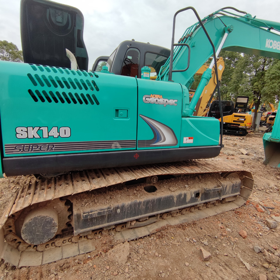 KOBELCO SK140 - Crawler excavator: picture 4 KOBELCO SK140 - Crawler excavator: picture 4