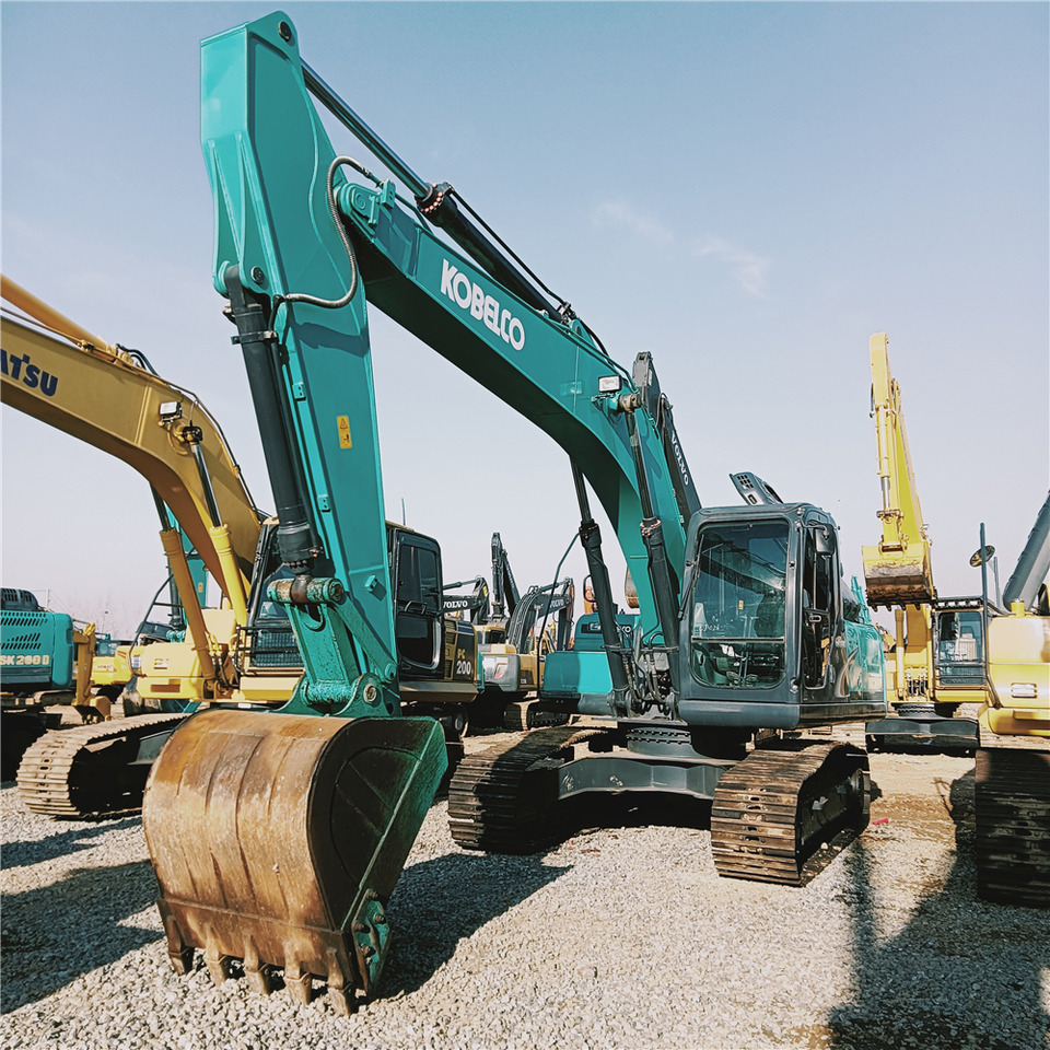 KOBELCO SK200D - Crawler excavator: picture 4 KOBELCO SK200D - Crawler excavator: picture 4