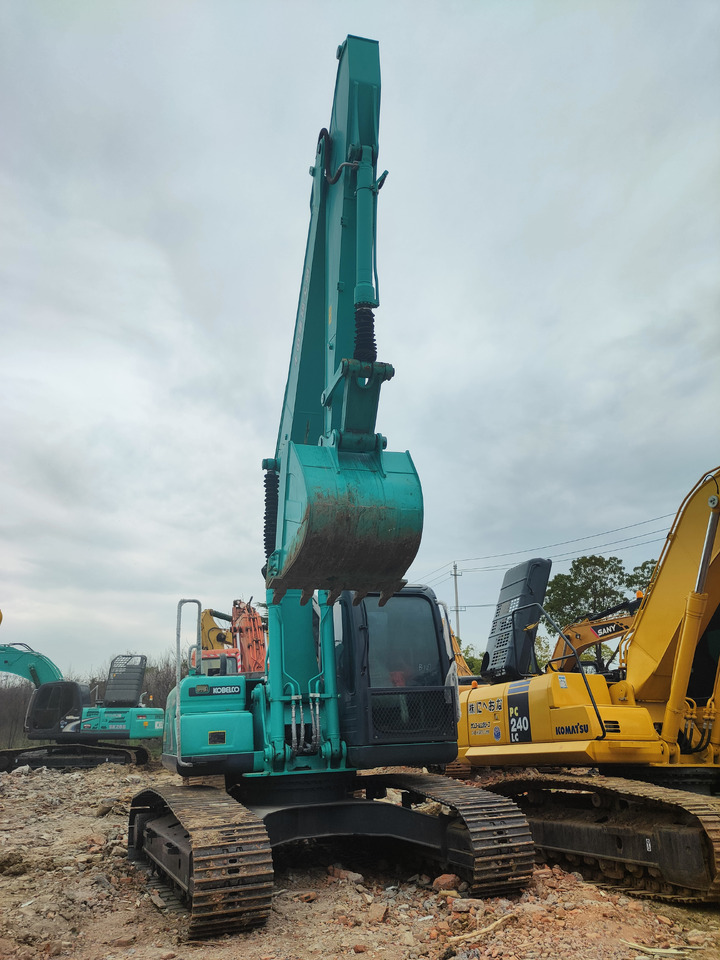 KOBELCO SK210D - Crawler excavator: picture 1 KOBELCO SK210D - Crawler excavator: picture 1