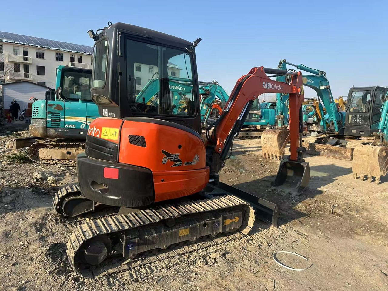 KUBOTA U55-4 - Crawler excavator: picture 1 KUBOTA U55-4 - Crawler excavator: picture 1