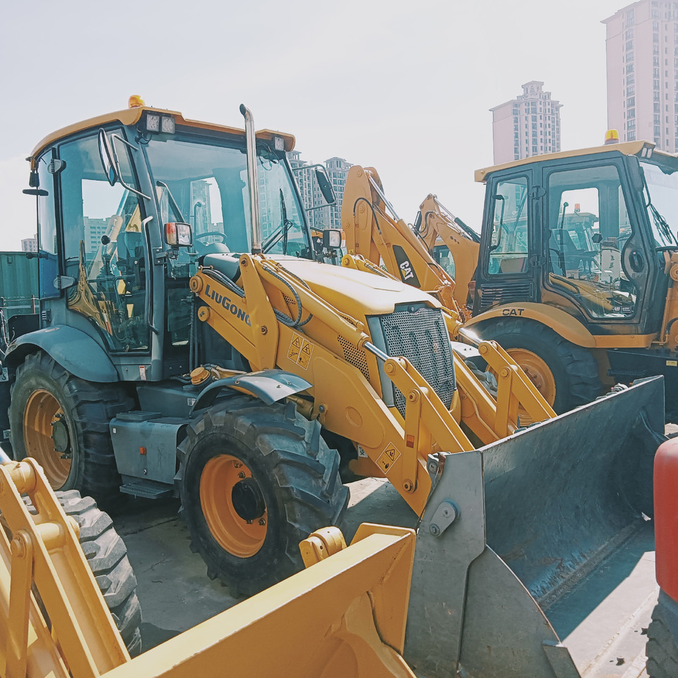 LIUGONG 777A - Backhoe loader: picture 4 LIUGONG 777A - Backhoe loader: picture 4