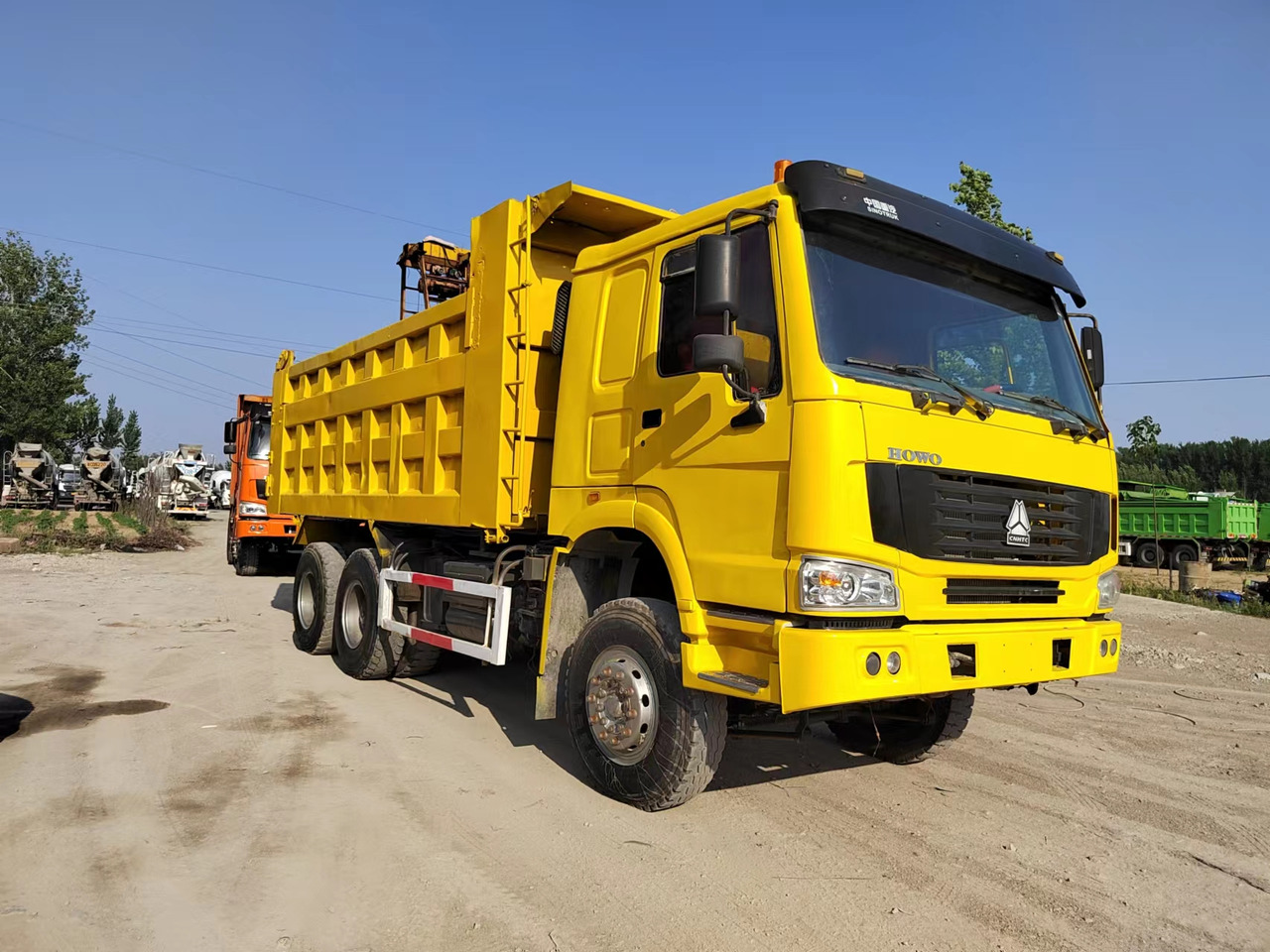 SINOTRUK HOWO 375 6X4 CLICK HERE FOR DIACOUNT - Tipper: picture 2 SINOTRUK HOWO 375 6X4 CLICK HERE FOR DIACOUNT - Tipper: picture 2