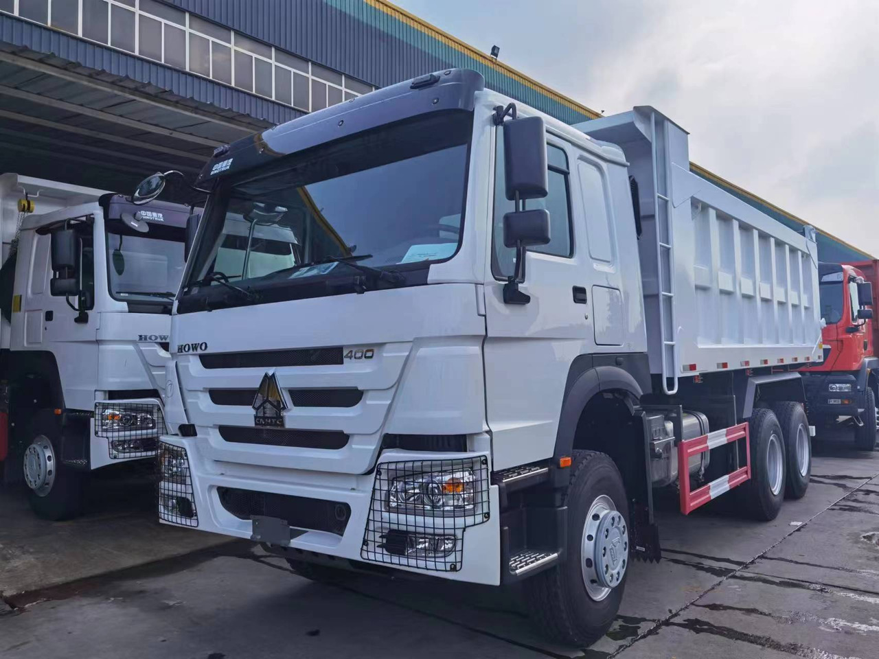 SINOTRUK HOWO 400 6X4 CLICK HERE FOR DISCOUNT - Tipper: picture 3 SINOTRUK HOWO 400 6X4 CLICK HERE FOR DISCOUNT - Tipper: picture 3