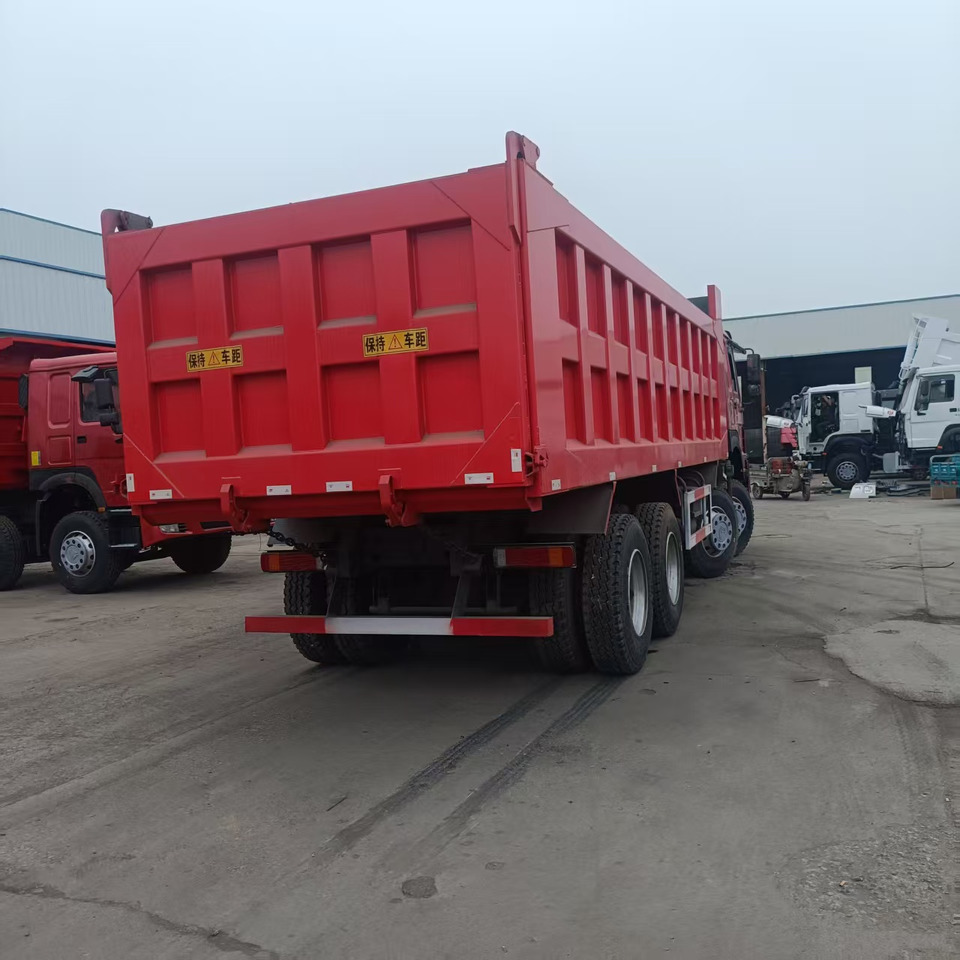 SINOTRUK HOWO 8x4 CLICK HERE FOR DISCOUNT - Tipper: picture 5 SINOTRUK HOWO 8x4 CLICK HERE FOR DISCOUNT - Tipper: picture 5