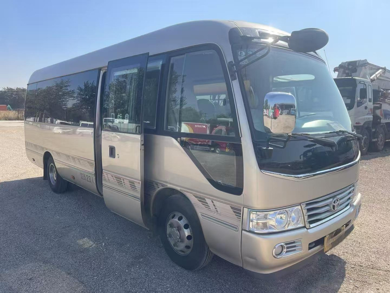TOYOTA Coaster - City bus: picture 3 TOYOTA Coaster - City bus: picture 3