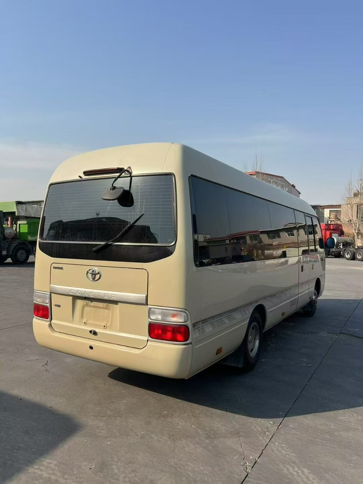TOYOTA Mini Bus 20 Seats - Coach: picture 4 TOYOTA Mini Bus 20 Seats - Coach: picture 4