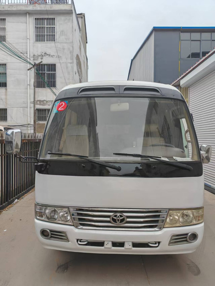 TOYOTA Mini Bus Low Mileage - Coach: picture 2 TOYOTA Mini Bus Low Mileage - Coach: picture 2