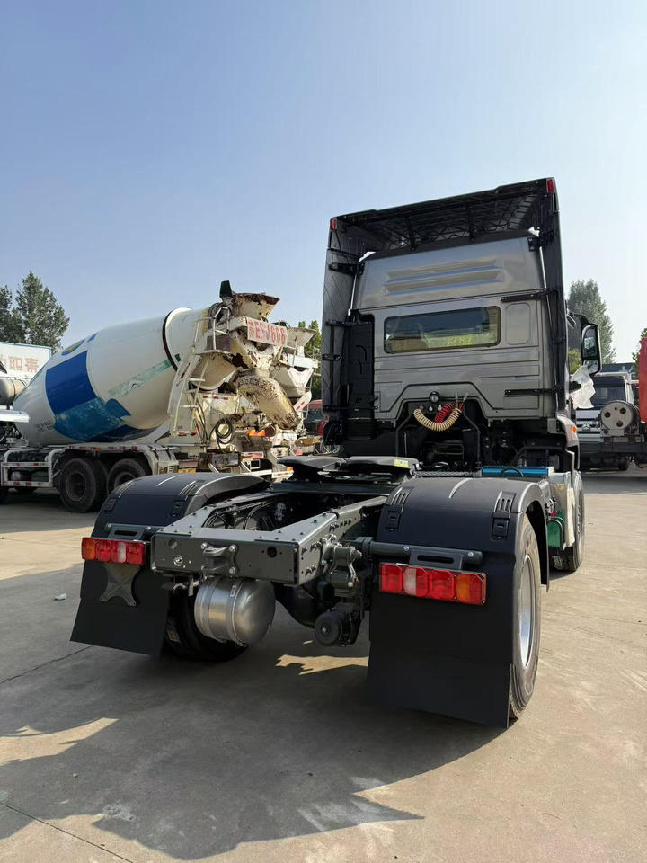SINOTRUK HOWO NX CLICK HERE FOR DISCOUNT - Tractor unit: picture 3 SINOTRUK HOWO NX CLICK HERE FOR DISCOUNT - Tractor unit: picture 3
