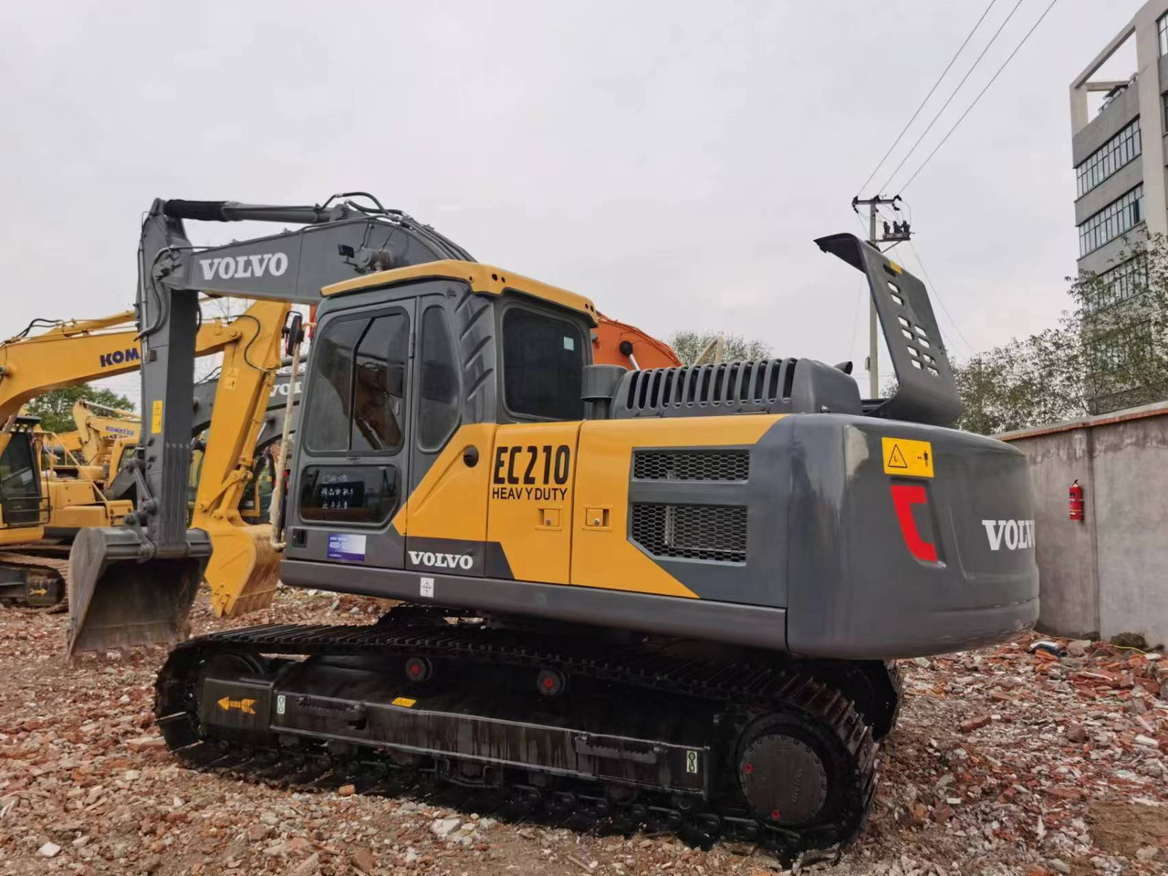 VOLVO EC210 - Crawler excavator: picture 5 VOLVO EC210 - Crawler excavator: picture 5