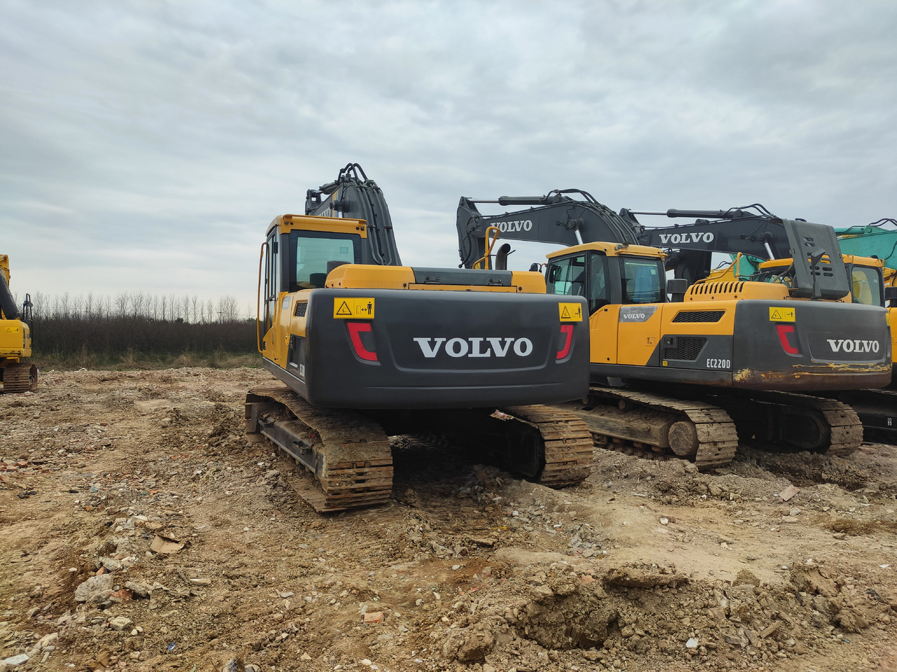 VOLVO EC220D - Crawler excavator: picture 5 VOLVO EC220D - Crawler excavator: picture 5
