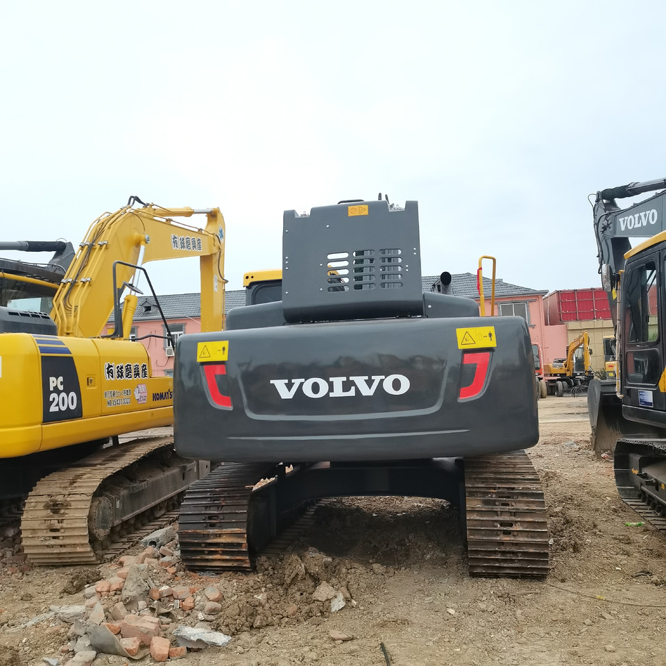 VOLVO EC240 - Crawler excavator: picture 4 VOLVO EC240 - Crawler excavator: picture 4