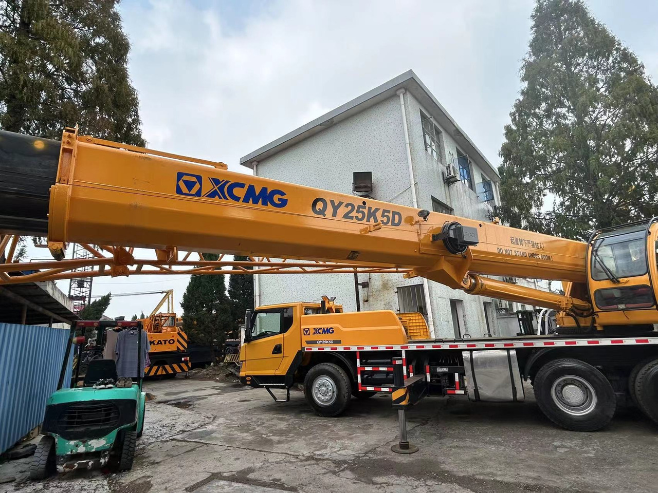 XCMG Crane QY25K - All terrain crane: picture 5 XCMG Crane QY25K - All terrain crane: picture 5