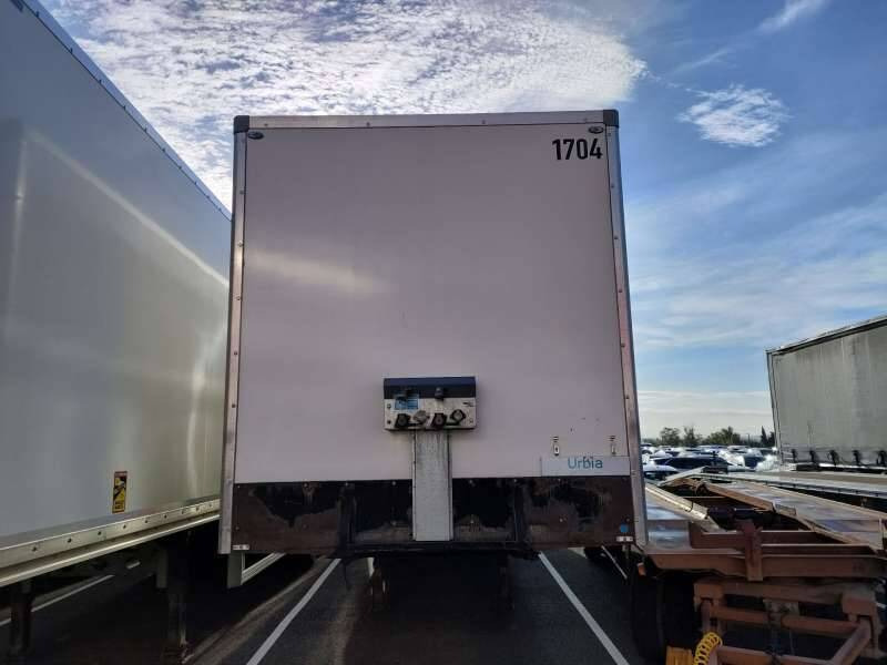 Semi-remorque 2 Essieux 27 TONNES FRET AERIEN 2 PORTES AR - Closed box semi-trailer: picture 2 Semi-remorque 2 Essieux 27 TONNES FRET AERIEN 2 PORTES AR - Closed box semi-trailer: picture 2