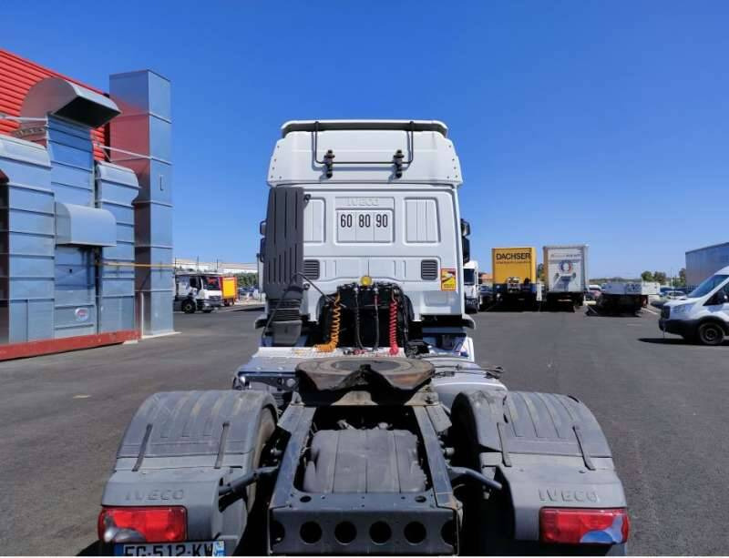 Tracteur 19 TONNES 360 CV 1 COUCHETTE - Tractor unit: picture 4 Tracteur 19 TONNES 360 CV 1 COUCHETTE - Tractor unit: picture 4