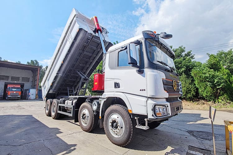 SHACMAN Shacman Dump Truck for Sale in Nigeria - Tipper: picture 2 SHACMAN Shacman Dump Truck for Sale in Nigeria - Tipper: picture 2