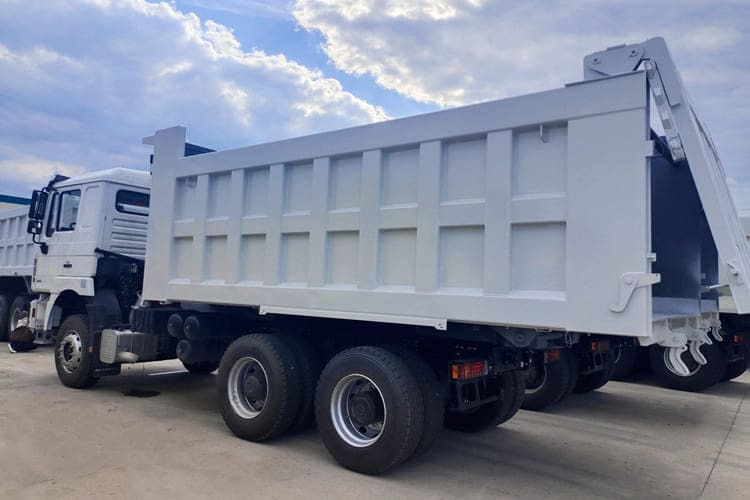 SHACMAN Shacman Trucks for Sale in Ghana - Tipper: picture 3 SHACMAN Shacman Trucks for Sale in Ghana - Tipper: picture 3