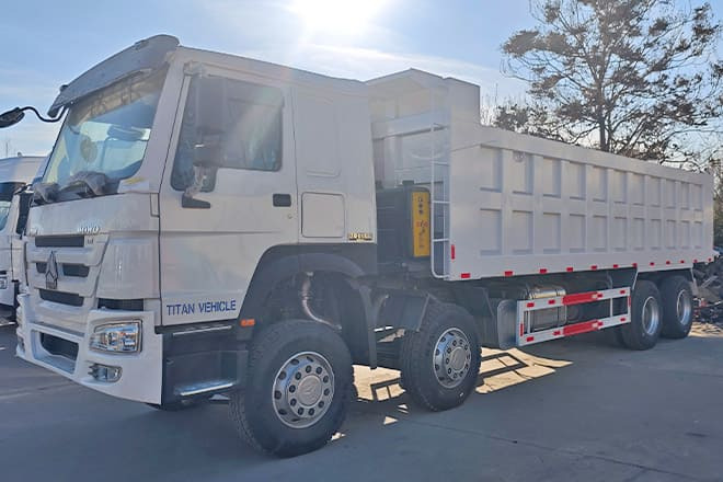SINOTRUK Howo 371 8x4 Dump Truck for Sale in Africa - Tipper, Crane truck: picture 1 SINOTRUK Howo 371 8x4 Dump Truck for Sale in Africa - Tipper, Crane truck: picture 1