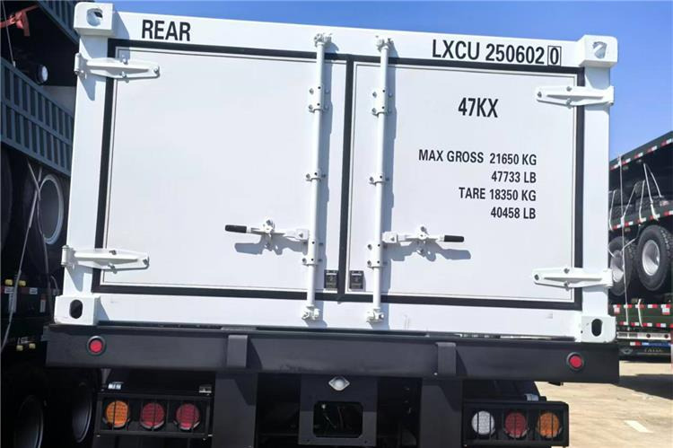 TITAN CNG Tanker Trailer for Sale In Taiwan - Tanker semi-trailer: picture 4 TITAN CNG Tanker Trailer for Sale In Taiwan - Tanker semi-trailer: picture 4
