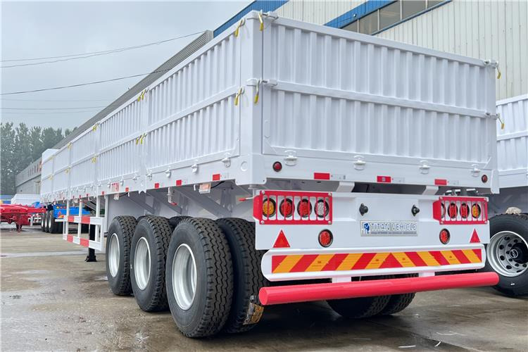 TITAN Tri Axle Dropside Trailer For Sale In Nigeria Lagos - Dropside/ Flatbed semi-trailer: picture 3 TITAN Tri Axle Dropside Trailer For Sale In Nigeria Lagos - Dropside/ Flatbed semi-trailer: picture 3