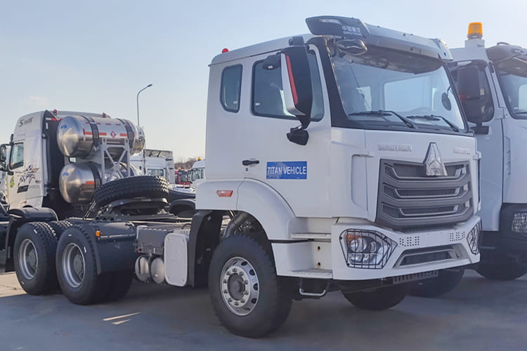 SINOTRUK Howo NX380 6x4 Used Tractor Trucks for Sale in Rwanda - Tractor unit: picture 1 SINOTRUK Howo NX380 6x4 Used Tractor Trucks for Sale in Rwanda - Tractor unit: picture 1