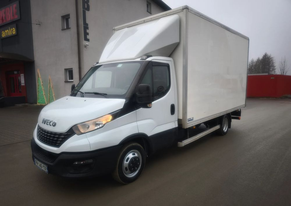 Iveco DAILY 35C14 2.3 HPI KONTENER 8 PALET WINDA KLIMA - Closed box van: picture 1 Iveco DAILY 35C14 2.3 HPI KONTENER 8 PALET WINDA KLIMA - Closed box van: picture 1