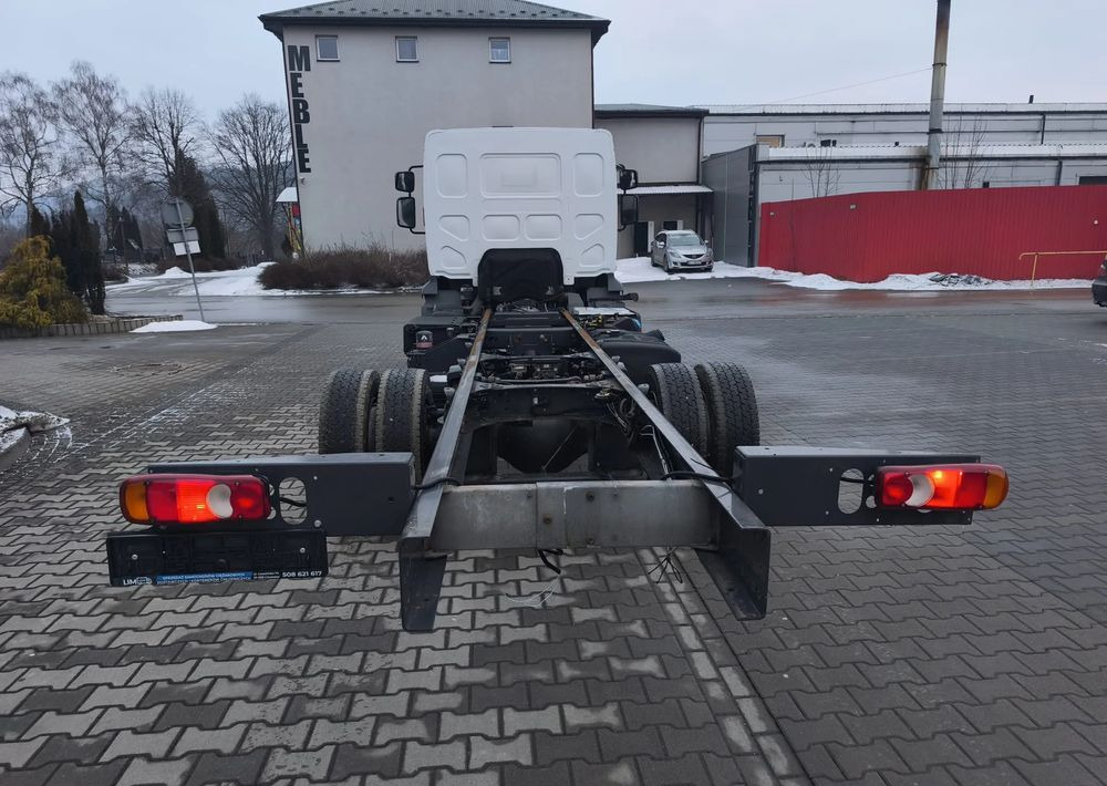 Renault Gama D 12.250 rama do zabudowy poduszka klima - Cab chassis truck: picture 3 Renault Gama D 12.250 rama do zabudowy poduszka klima - Cab chassis truck: picture 3