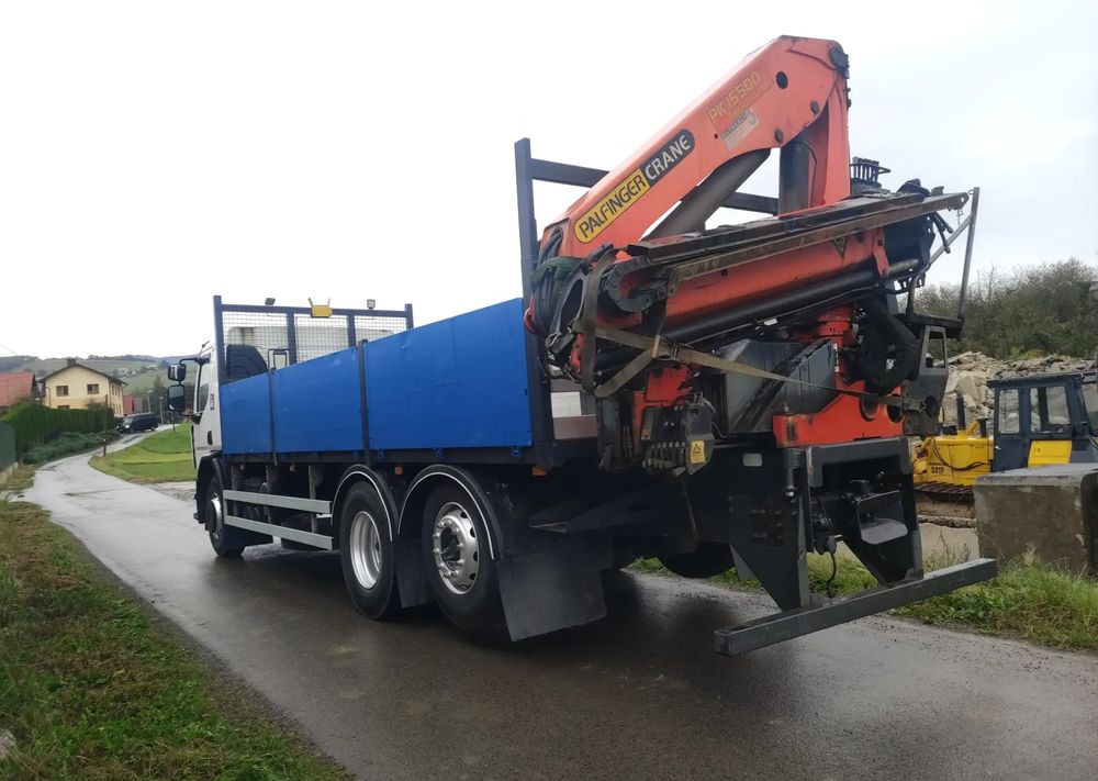 Renault Gama D 26.320 skrzynia hds palfinger PK15500 - Crane truck, Dropside/ Flatbed truck: picture 4 Renault Gama D 26.320 skrzynia hds palfinger PK15500 - Crane truck, Dropside/ Flatbed truck: picture 4
