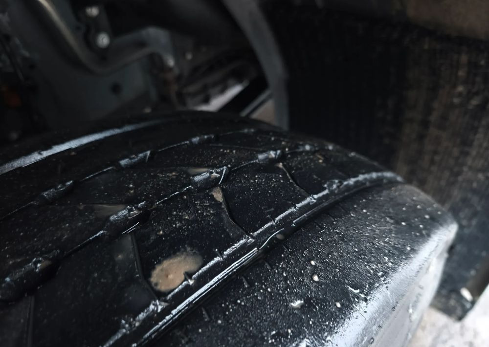 Renault PREMIUM 26.380 6X2 CHŁODNIA IZOTERMA 23 PALETY - Refrigerator truck: picture 5 Renault PREMIUM 26.380 6X2 CHŁODNIA IZOTERMA 23 PALETY - Refrigerator truck: picture 5