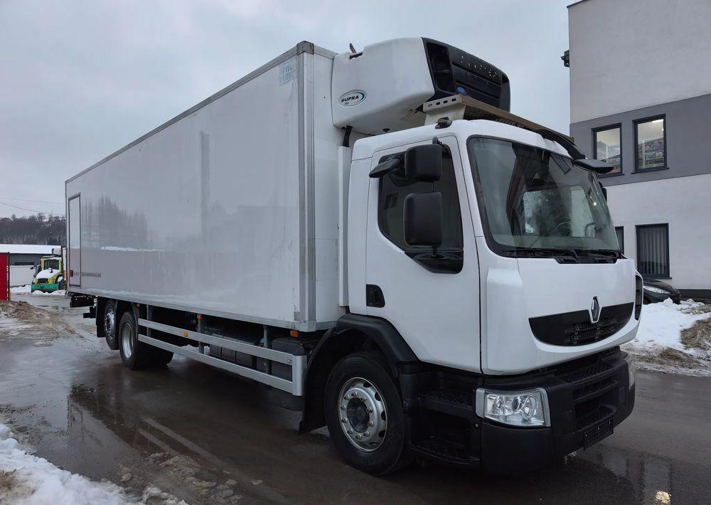 Renault PREMIUM 26.380 6X2 CHŁODNIA IZOTERMA 23 PALETY - Refrigerator truck: picture 2 Renault PREMIUM 26.380 6X2 CHŁODNIA IZOTERMA 23 PALETY - Refrigerator truck: picture 2