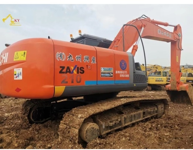 Crawler excavator 2022 Hitachi ZX210: picture 8