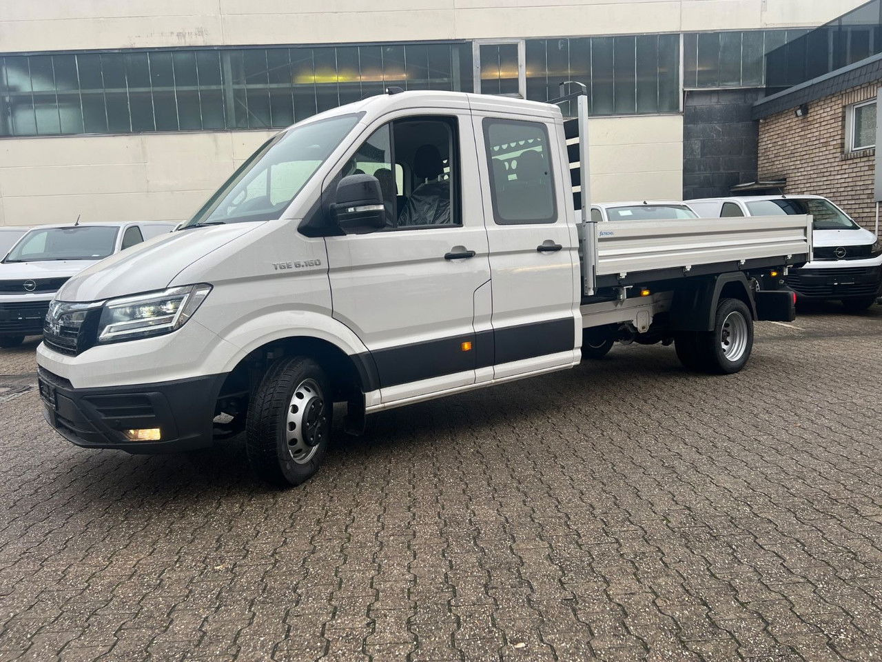 MAN TGE 6.160 Doka L4 Dreiseitenkippe Klima-Navi-AHK - Tipper: picture 4 MAN TGE 6.160 Doka L4 Dreiseitenkippe Klima-Navi-AHK - Tipper: picture 4