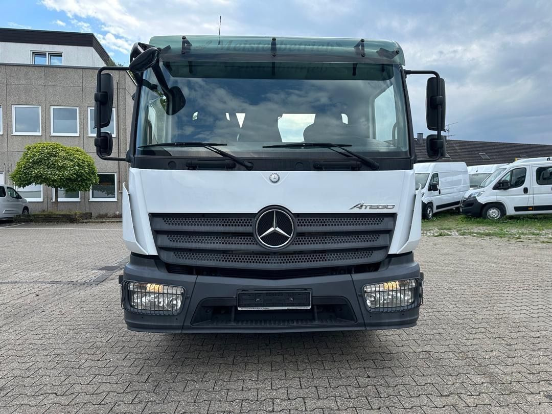 Mercedes-Benz Atego 818 Dreiseitenkipp zu Vermieten - Tipper: picture 3 Mercedes-Benz Atego 818 Dreiseitenkipp zu Vermieten - Tipper: picture 3