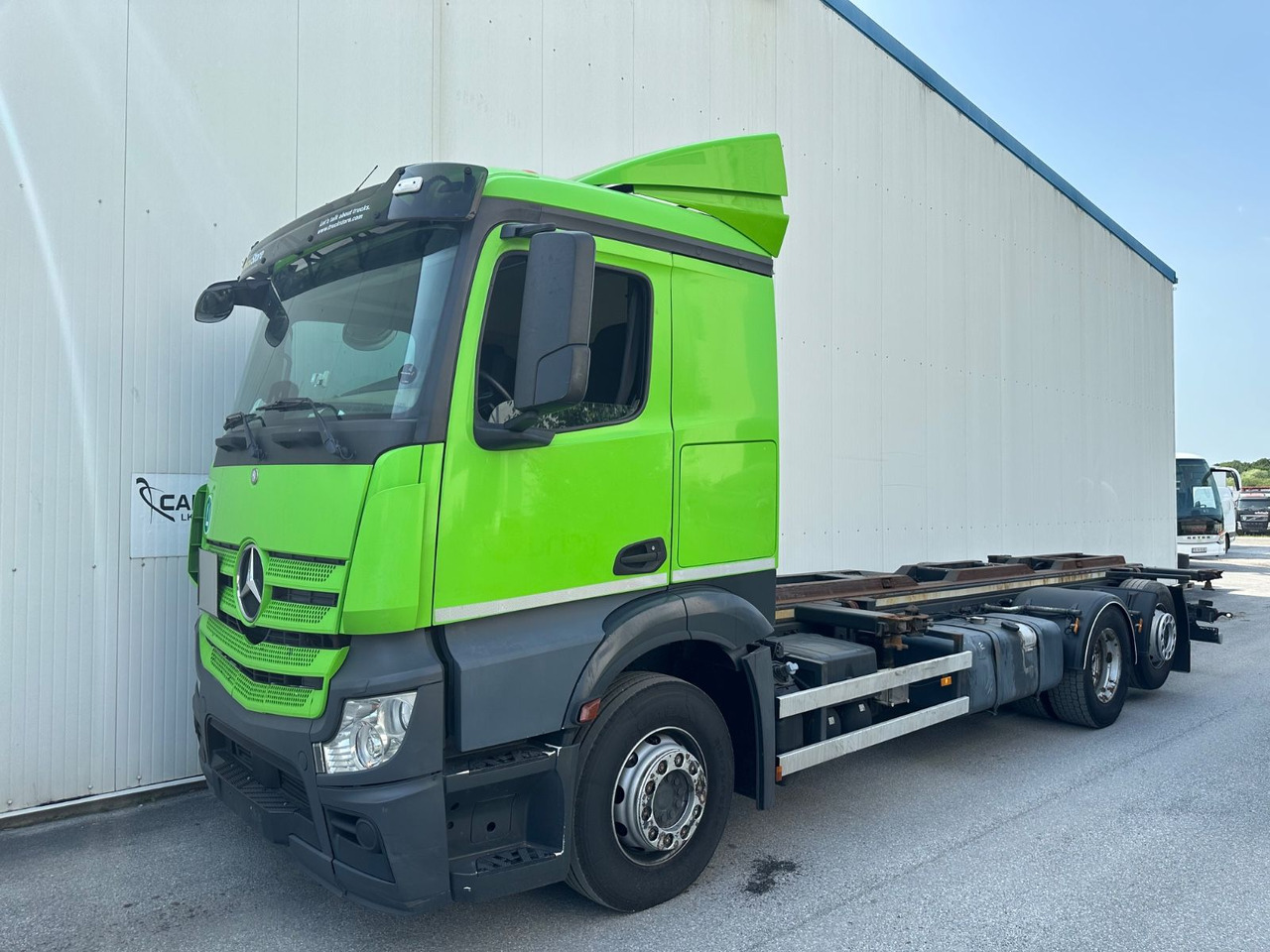 Mercedes-Benz Actros 2748 Wiesel Mafi Telberg - Container transporter/ Swap body truck, Crane truck: picture 1 Mercedes-Benz Actros 2748 Wiesel Mafi Telberg - Container transporter/ Swap body truck, Crane truck: picture 1