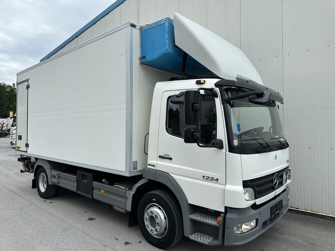 Mercedes-Benz Atego 1224 Automat Klima TK-29C - Refrigerator truck: picture 2 Mercedes-Benz Atego 1224 Automat Klima TK-29C - Refrigerator truck: picture 2