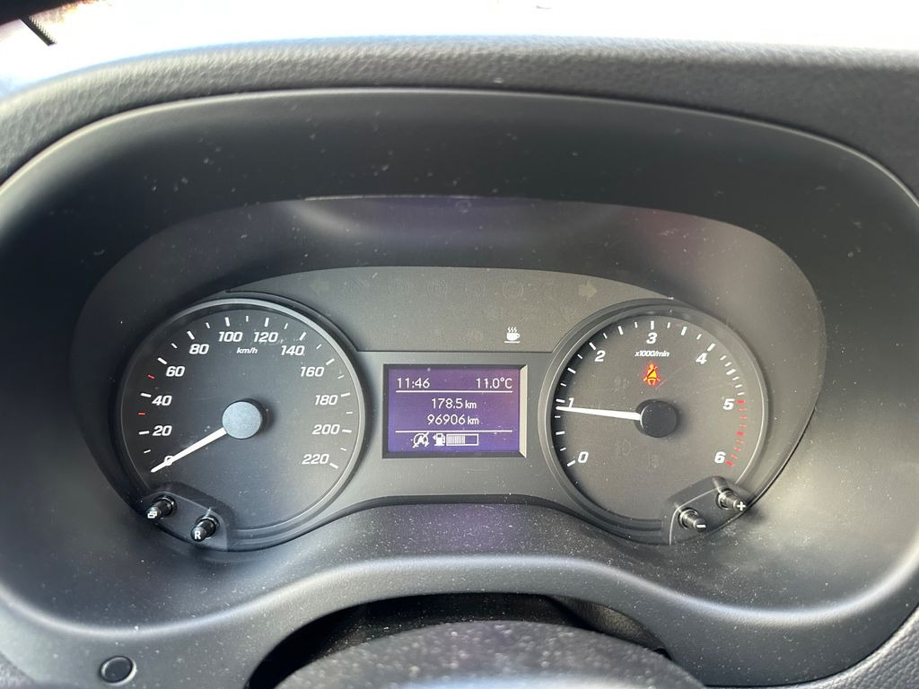 Panel van Mercedes-Benz Vito 110 cdi Kasten: picture 6