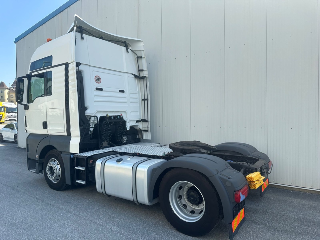 MAN TGX 18.460 XXL Intarder/Standklima - Tractor unit: picture 4 MAN TGX 18.460 XXL Intarder/Standklima - Tractor unit: picture 4