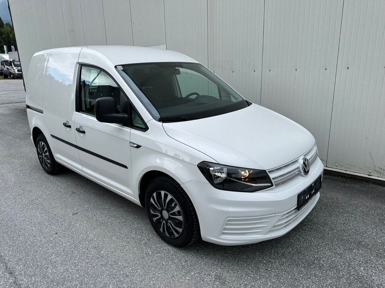 Volkswagen Caddy 2.0tdi - Small van: picture 2 Volkswagen Caddy 2.0tdi - Small van: picture 2
