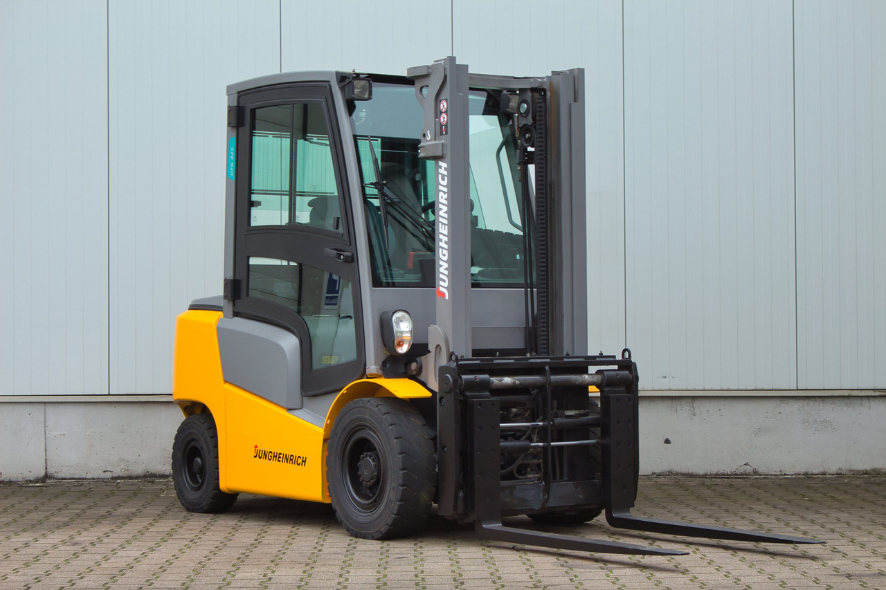 JUNGHEINRICH DFG425 - Waage - Rückfahrkamera - UVV - Diesel forklift: picture 1 JUNGHEINRICH DFG425 - Waage - Rückfahrkamera - UVV - Diesel forklift: picture 1