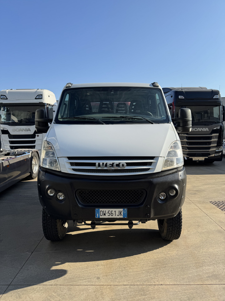 IVECO Daily 4X4 - Open body delivery van: picture 2 IVECO Daily 4X4 - Open body delivery van: picture 2