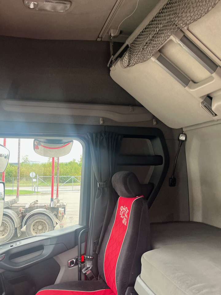 Tractor unit SCANIA R450: picture 18