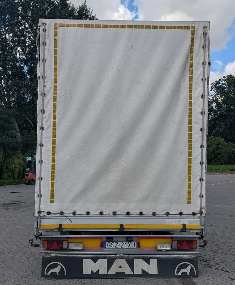 Curtain side truck, Curtainsider trailer MAN TGL 8.250: picture 8