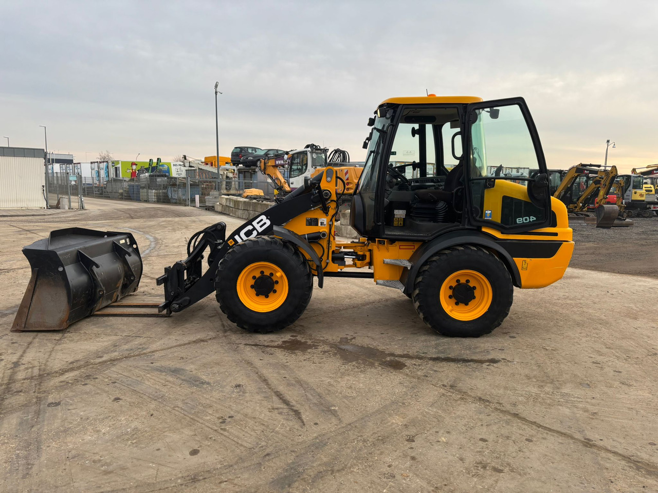 JCB 409 SV - Wheel loader: picture 1 JCB 409 SV - Wheel loader: picture 1