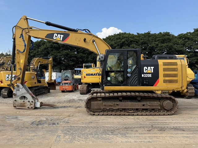 CAT 320E-2 - Crawler excavator: picture 2 CAT 320E-2 - Crawler excavator: picture 2