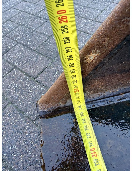 Wheel loader Hekamp Volumebak Manitou Aansluiting: picture 11