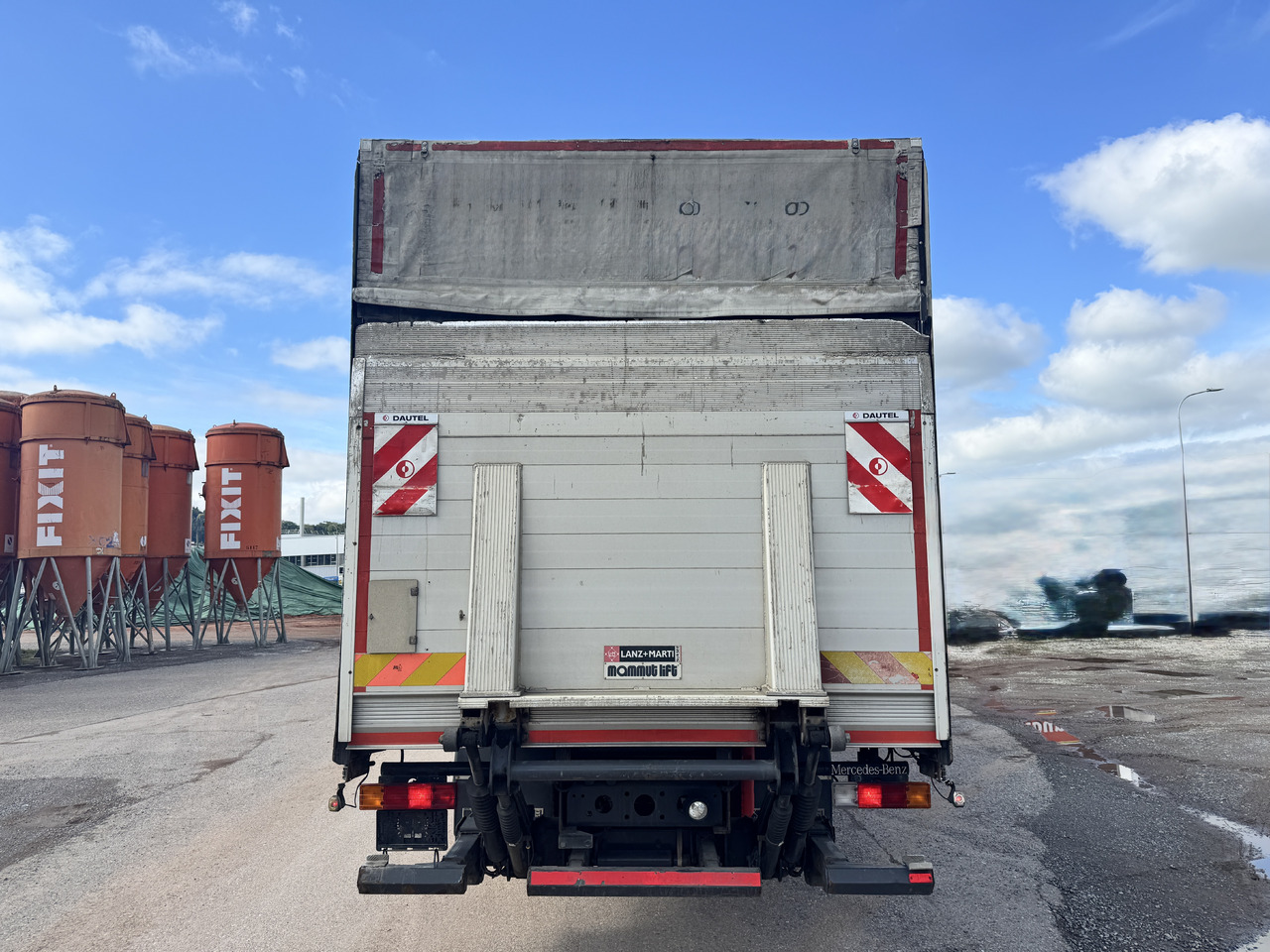 MERCEDES-BENZ Actros 1836 4x2 Blache-Hebebühne - Curtain side truck: picture 3 MERCEDES-BENZ Actros 1836 4x2 Blache-Hebebühne - Curtain side truck: picture 3