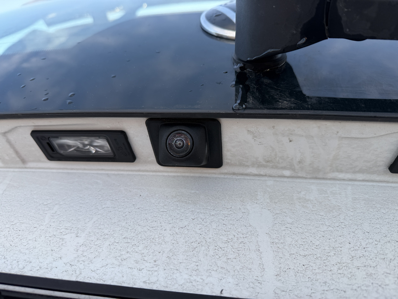 VOLKSWAGEN Caddy 1.5 TSI (Unfall) - Small van: picture 5 VOLKSWAGEN Caddy 1.5 TSI (Unfall) - Small van: picture 5